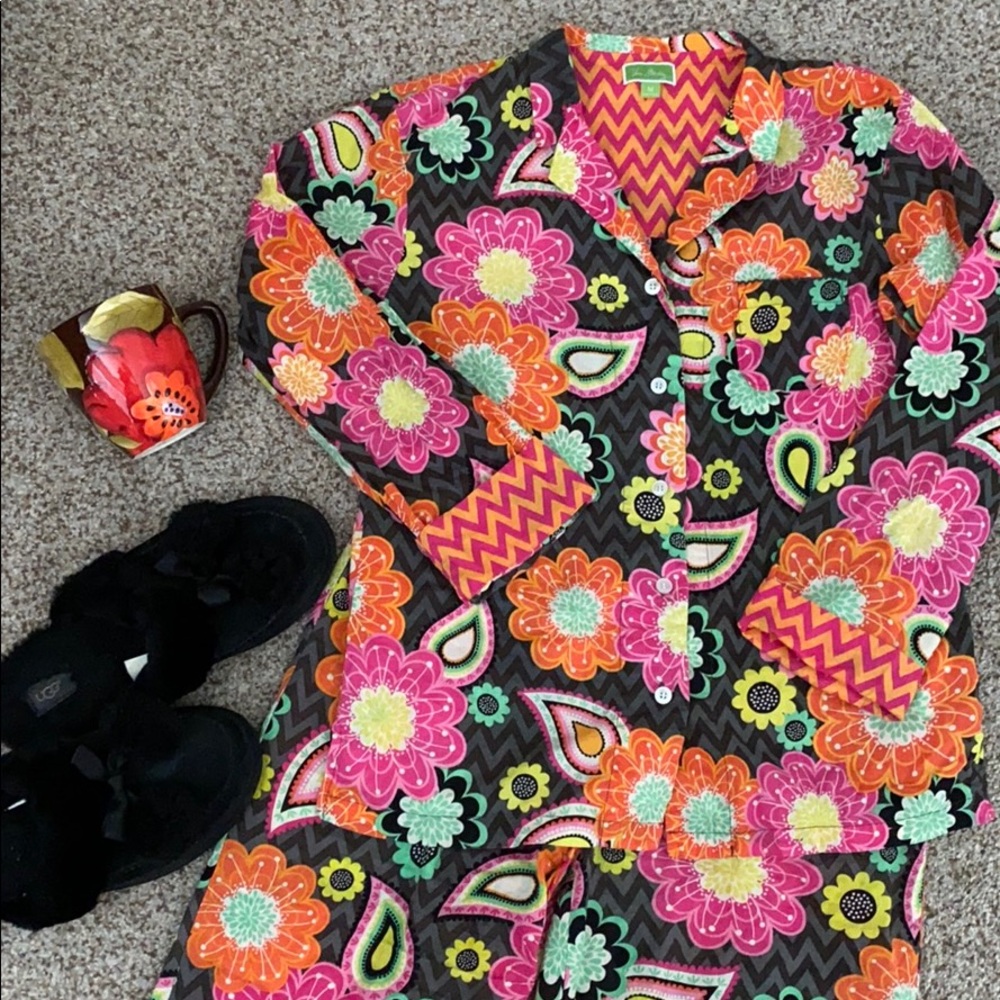 Med. Vera Bradley Ziggy Zinnia PJ Set